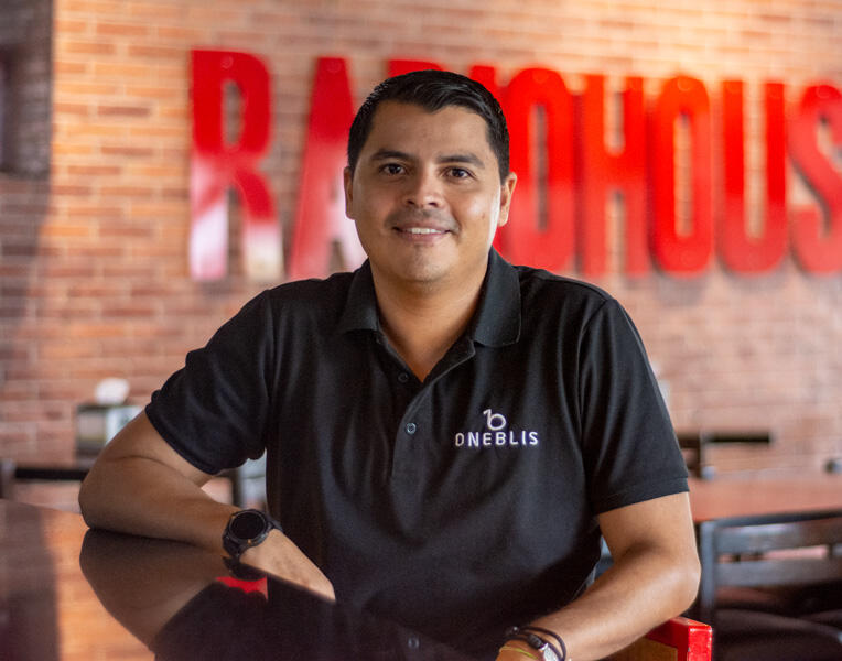 RafaLpzFlores - Growth Marketer